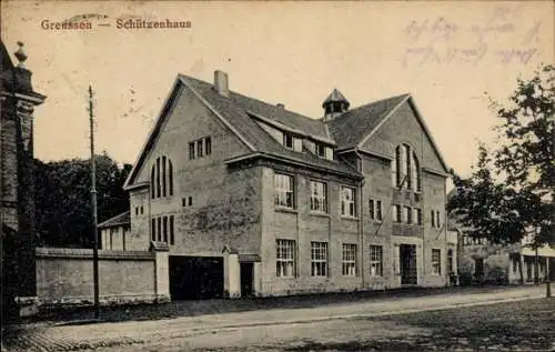 Ak Greußen in Thüringen, Schützenhaus,  Architektur, Schwarz-Weiß-Foto