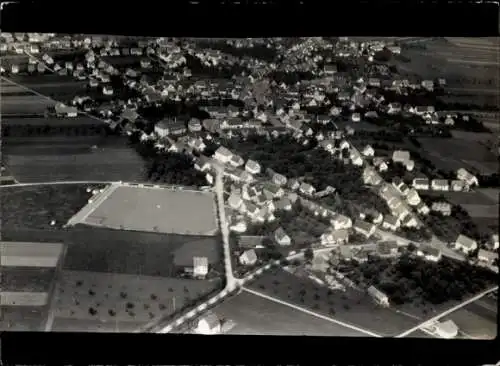 Ak Winterlingen Schwäbische Alb,  ein Dorf mit Kirche, Straßen, Häusern und Feldern