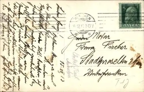 Foto Ak Jäger mit Gewehr, Wohnhaus