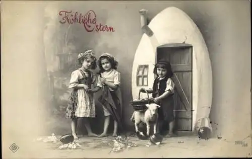 Ak Glückwunsch Ostern, Kinder, Osterei-Haus, Lamm