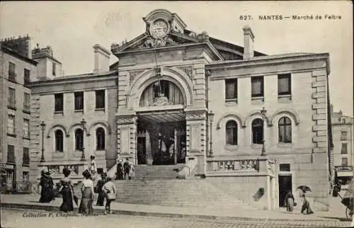 Ak Nantes Loire Atlantique, Marché de Feltre