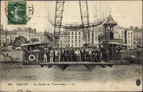 Ak Nantes Loire Atlantique, Nacelle du Transbordeur, Hafenansicht,  