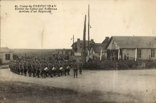 Ak Camp de Coëtquidan Morbihan, Militärlager, Regimentseinheit, Bellevue-Zugang