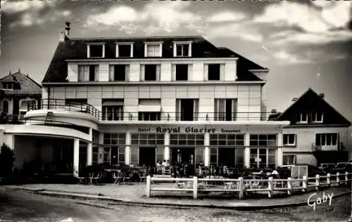 CPA Larmor Morbihan, Le Royal Glacier
