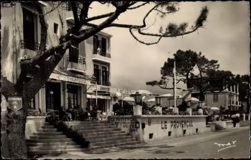 Ak Mandelieu la Napoule Alpes Maritimes, Hotel Provençal, Restaurant, Bar, CITROEN, Terrasse, Geb