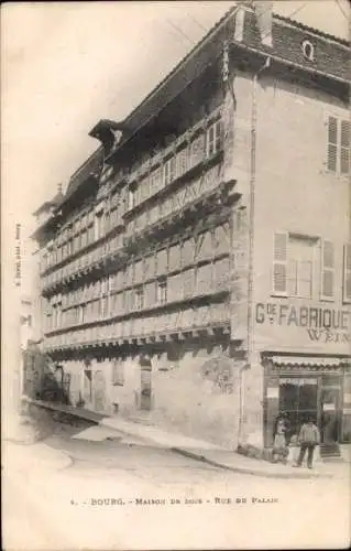 CPA Bourg-en-Bresse Ain, Maison de Bois, rue du Palais