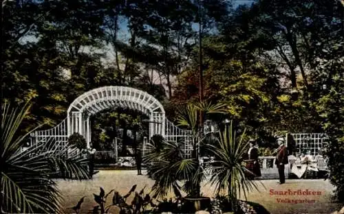 Ak Saarbrücken im Saarland, Volksgarten