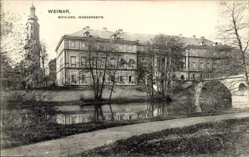 Ak Weimar in Thüringen, Schloss, Wasserseite