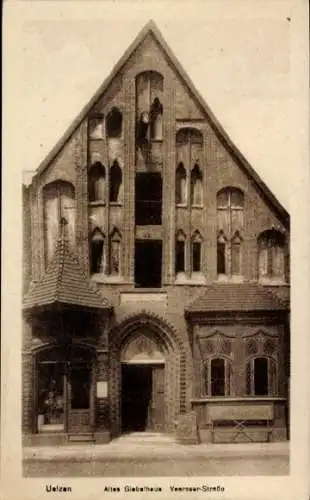Ak Uelzen in Niedersachsen, altes Giebelhaus, Veerseer Straße