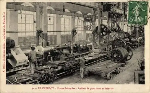 CPA Le Creusot Saône et Loire, Usines Schneider, Ateliers de gros tours et foreuses