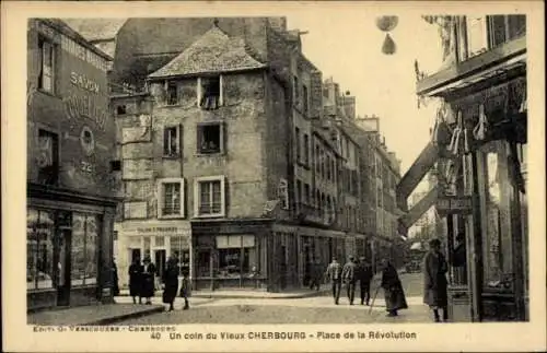 Ak Cherbourg Manche, Place de la Revolution