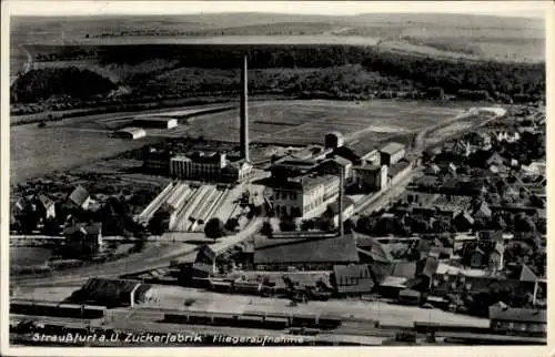 Ak Straußfurt an der Unstrut Thüringen, Zuckerfabrik, Fliegeraufnahme