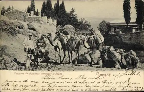 CPA Smyrne Izmir Turquie, Caravane de chameaux traversant le Melès