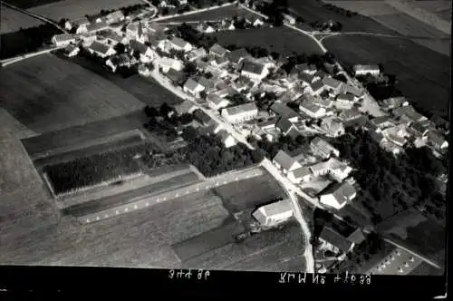 Foto Ort bei Ingolstadt an der Donau Oberbayern, Fliegeraufnahme