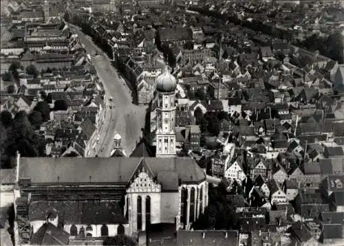 Ak Ludwigsfeld Nürnberg in Mittelfranken Bayern, Luftaufnahme der Nürnberger Altstadt, im Vord...