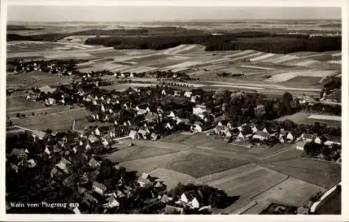 Ak Wain in Baden Württemberg, Luftaufnahme von  Felder und Häuser, Schwarz-Weiß, 