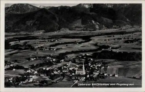 Ak Übersee am Chiemsee, Übersee am Chiemsee vom Flugzeug aus