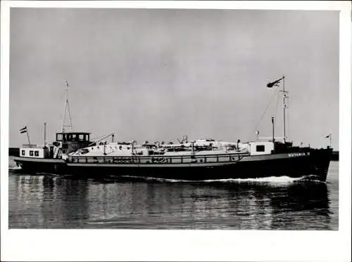 Foto Schiff, Frachtschiff Butania 11
