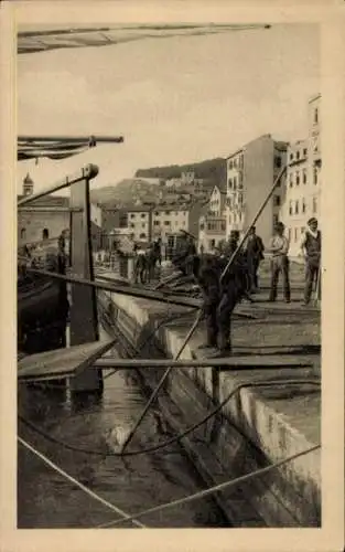 Ak Split Kroatien, Lov na hobotnice, Fischer im Hafen