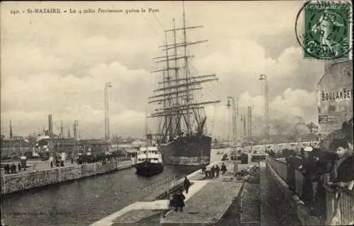 CPA Saint-Nazaire Loire Atlantique, Port