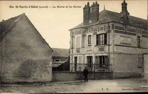 Ak St-Martin d'Abbat Loiret, La Mairie, Schule