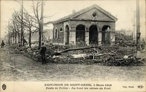 Ak Saint Denis, Poste de Police, Au fond les Ruines du Fort, 04.03.1916