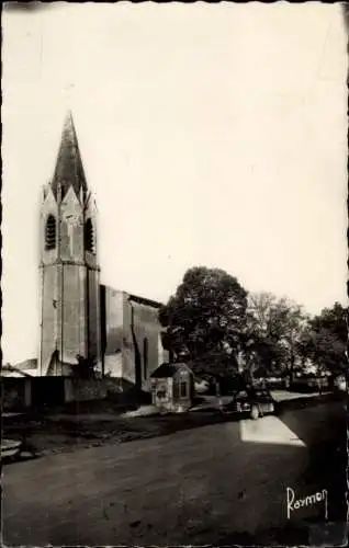 Ak Mouzeuil, Kirche
