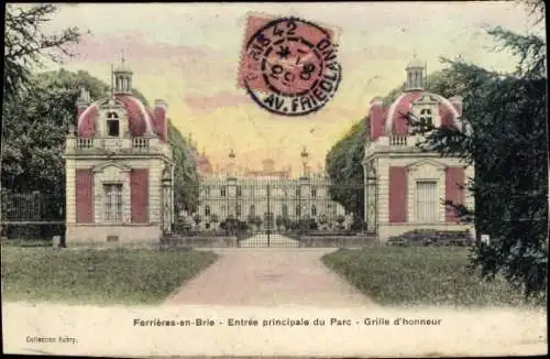 Ak Ferrières en Brie Seine et Marne, Entree principale du Parc, Grille d'honneur