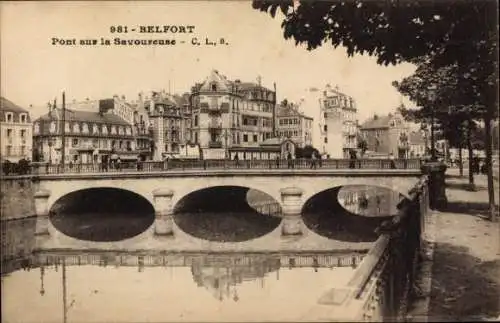 Ak Belfort Beffert Beffort Territoire de Belfort,  Brücke über die Savoureuse, alte Architektur, 