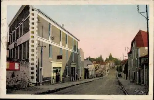 CPA Chemillé Maine et Loire, Rue Nationale