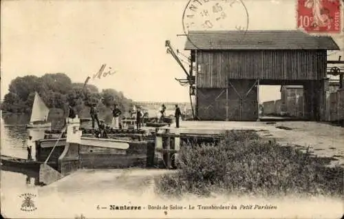 Ak Nanterre Hauts de Seine,  Bords de Seine, Transbordeur du Petit Parisien