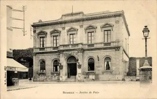 Ak Sceaux Hauts de Seine, vue générale de la Justice de Paix 