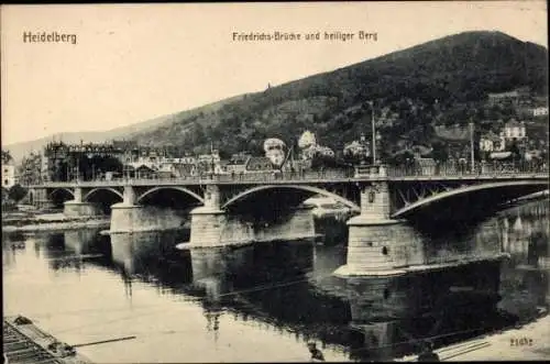 Ak Heidelberg am Neckar, Friedrichs-Brücke, heiliger Berg