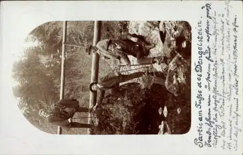 Foto Ak Kempten im Allgäu Schwaben, Wanderer am Fuße des Dengelstein
