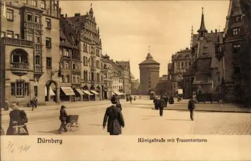 Ak Nürnberg in Mittelfranken, Albrecht Dürer Haus, Königstraße mit Frauentorturm,  Architektur, S