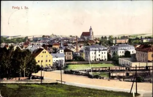 Ak Penig i. Sa., Blick auf die Stadt, Kirche, Gleise 
