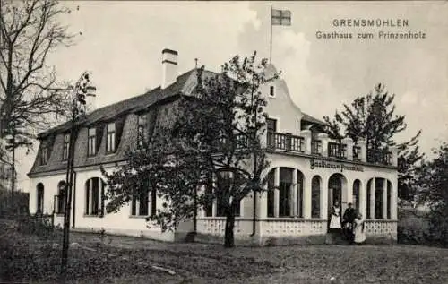 Ak Gremsmühlen Malente in Ostholstein, Gasthaus zum Prinzenholz,  , Gebäude im Vordergrund