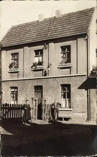 Foto Ak Nippes Köln am Rhein, Wohnhaus, Anwohner, Oktober 1925, Fotograf F. Schaefer