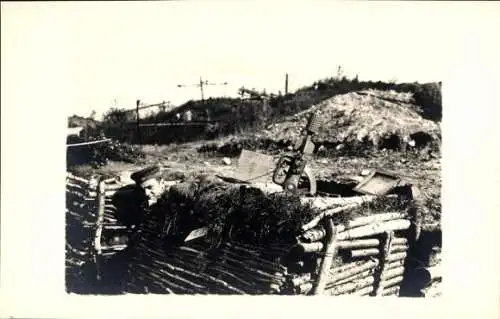 Foto Ak Granatenwerfer im Schützengraben, I. WK