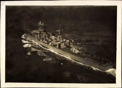 Foto Kriegsschiff, Kreuzer, Militär