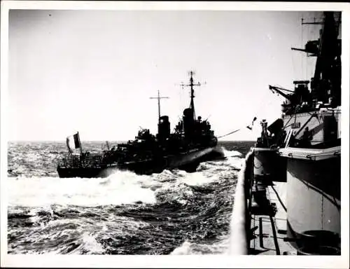 Foto Französisches Kriegsschiff, Französische Marine