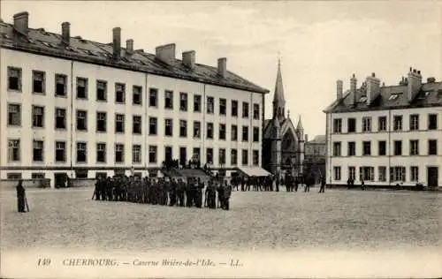 CPA Cherbourg-Manche, Caserne Briere de l'Isle