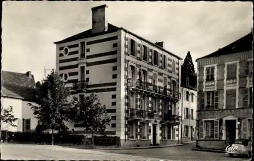 Ak Néris les Bains Allier, Hotel Berger