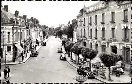 Ak La Roche Posay Vienne, Hauptstraße, Hotel Saint Roch
