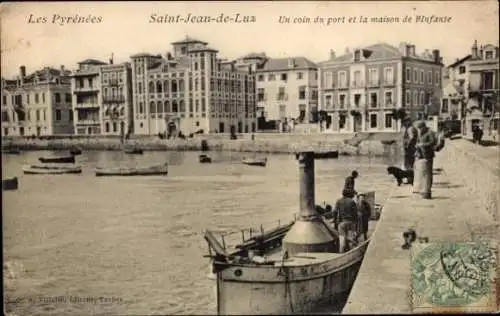 CPA Saint Jean de Luz Pyrénées Atlantiques, Un coin du port et la maison de l'Infante