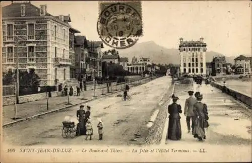 CPA Saint Jean de Luz Pyrénées Atlantiques, Boulevard Thiers, La Jetée et l'Hôtel Terminus