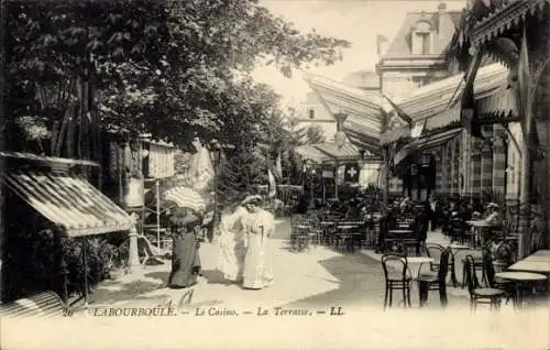 CPA La Bourboule Puy-de-Dôme, Le Casino, La Terrasse