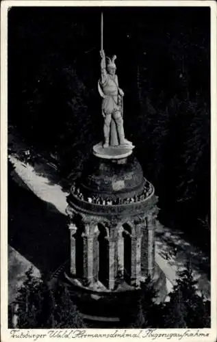 Ak Detmold am Teutoburger Wald, Hermannsdenkmal, Fliegeraufnahme
