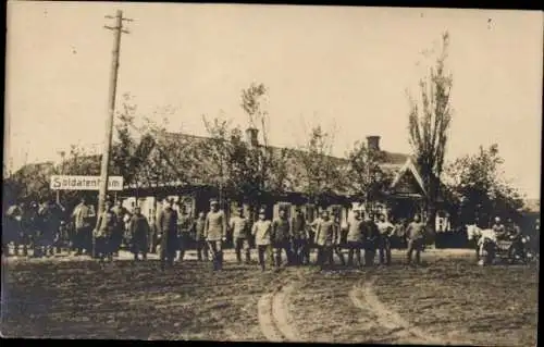 Foto Ak Deutsche Soldaten in Uniformen, Soldatenheim, Nowo Alep