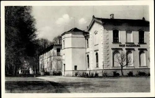 Ak Heiligendamm Bad Doberan im Kreis Rostock, Straßenpartie am Haus Magdeburg
